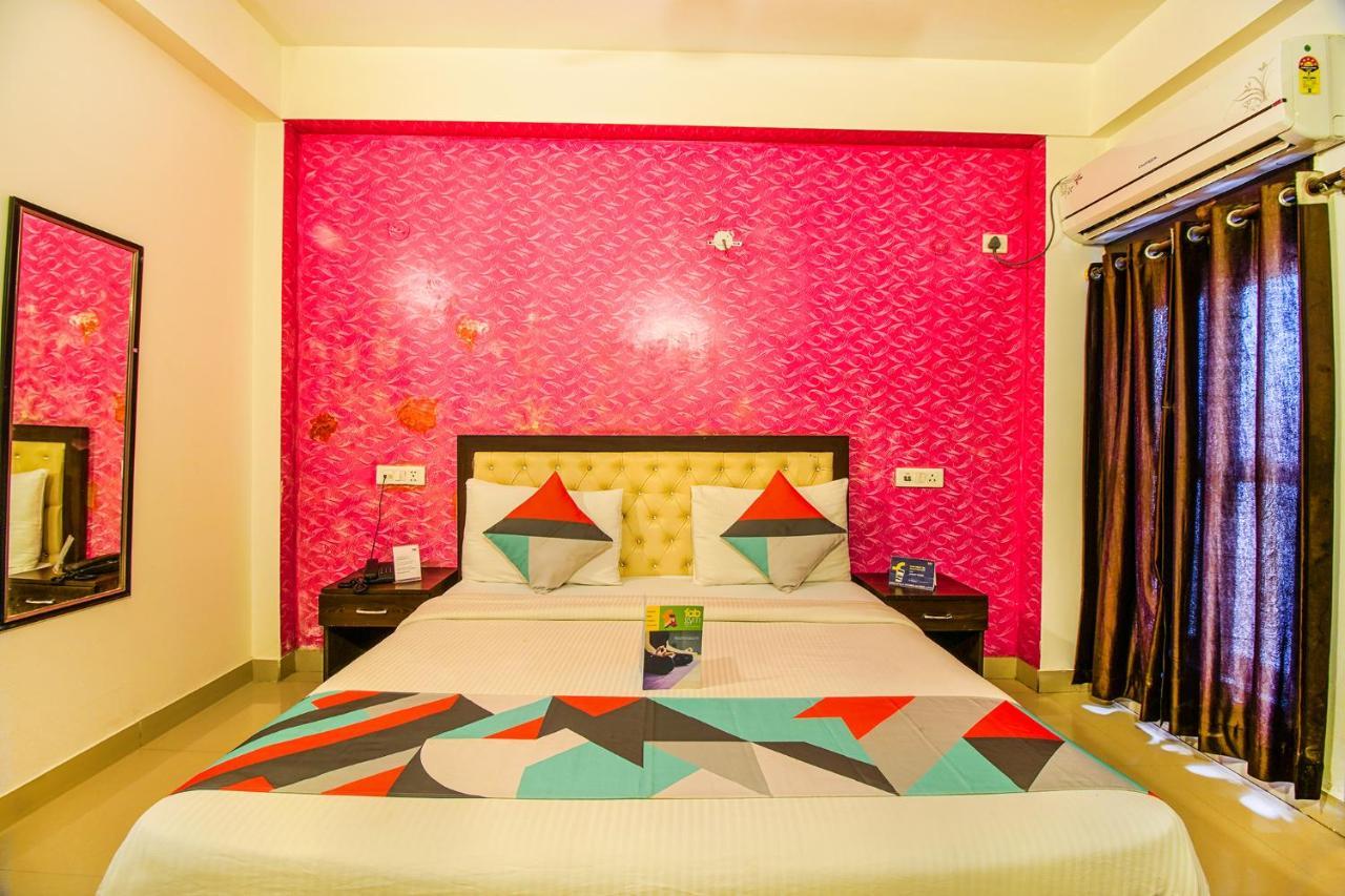 Fabexpress Tp Suite Near Igi Airport New Delhi Luaran gambar