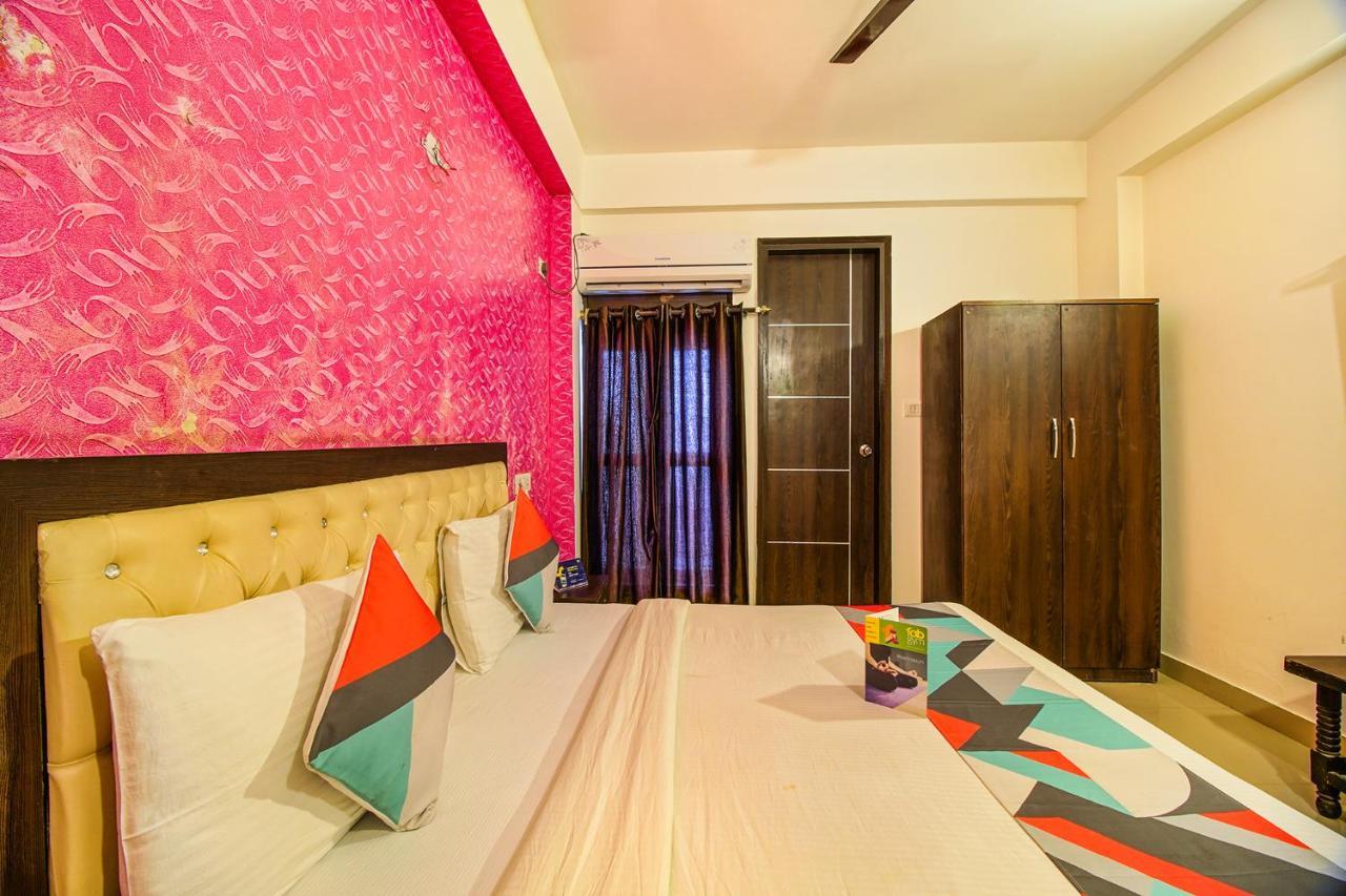 Fabexpress Tp Suite Near Igi Airport New Delhi Luaran gambar