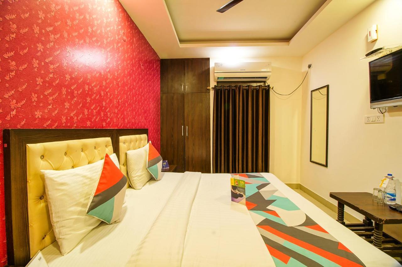 Fabexpress Tp Suite Near Igi Airport New Delhi Luaran gambar